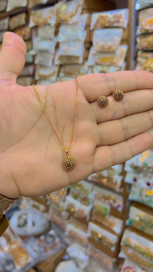1 carat Locket set
