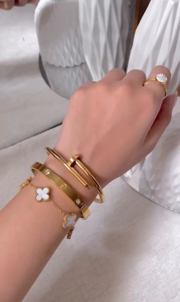Cartier Love & Nail Bangle With White Clover Bracelet Stack Trio set