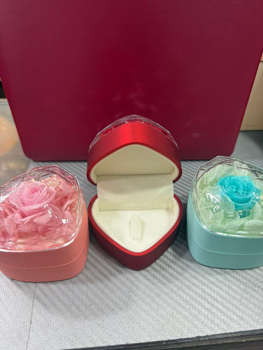 Stylish Adjustable Heart Ring With Heart Box