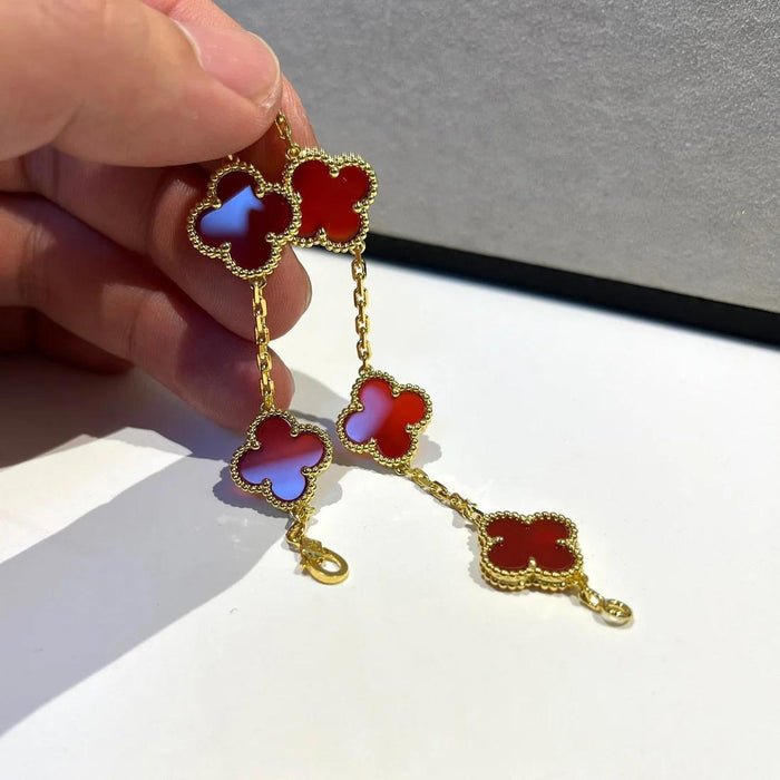 CLOVER 5 MOTIFS RED AGATE BRACELET