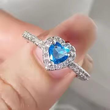 Rotating Rose Flower Jewelry Box With Ring